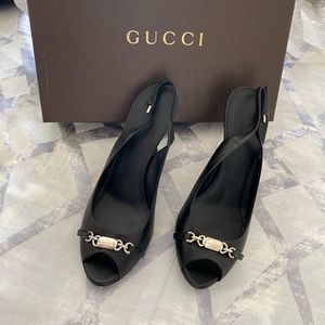 NWT-GUCCI Talibu Peep Toe Slingback Pumps